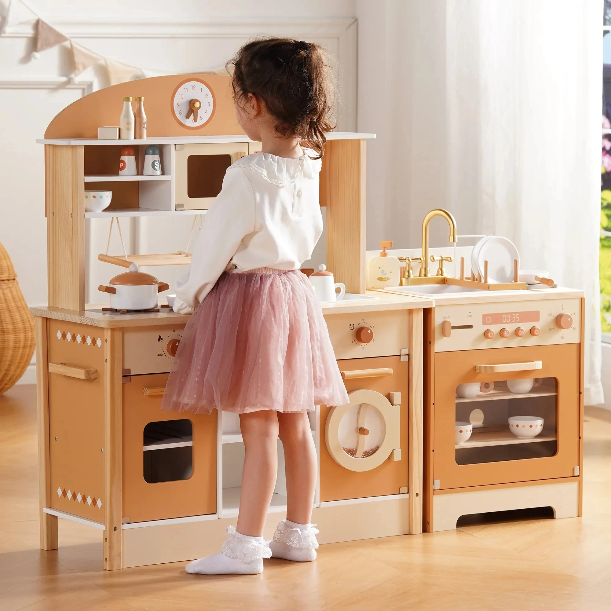 Robud Kids Wooden Play Kitchen - Image 1